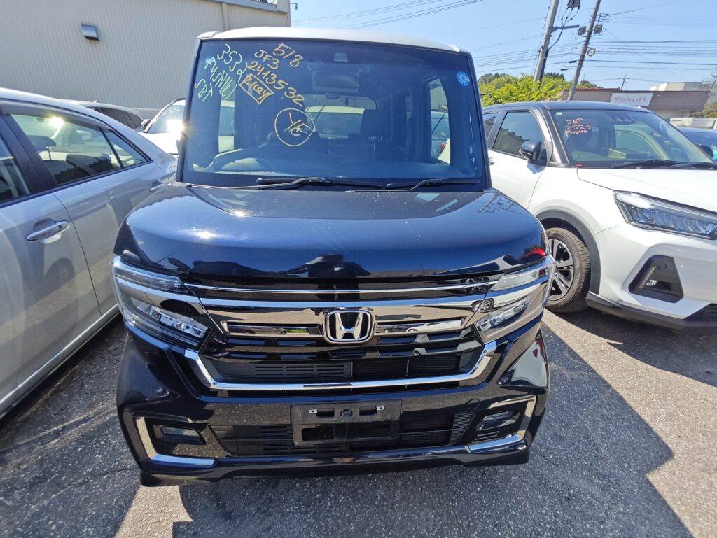В свободной продаже HONDA N-BOX CUSTOM L TURBO 2023 г🔰